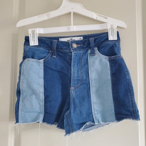 Hollister Patchwork Curvy High Rise 3" Frayed Edge Denim Jean Shorts - Picture 1 of 4